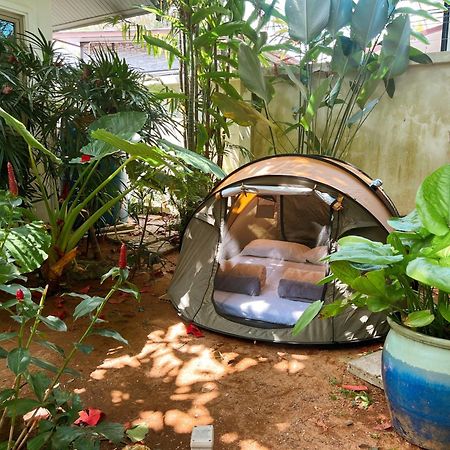 The Snug Airportel - Phuket Airport Nai Yang Beach Exterior foto