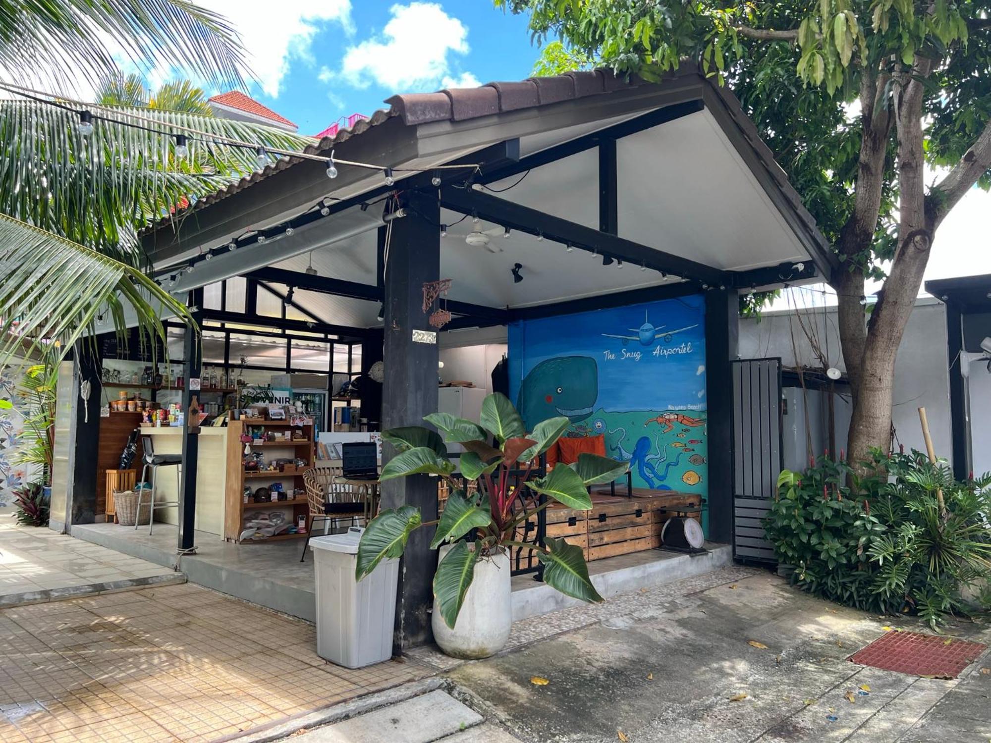 The Snug Airportel - Phuket Airport Nai Yang Beach Exterior foto